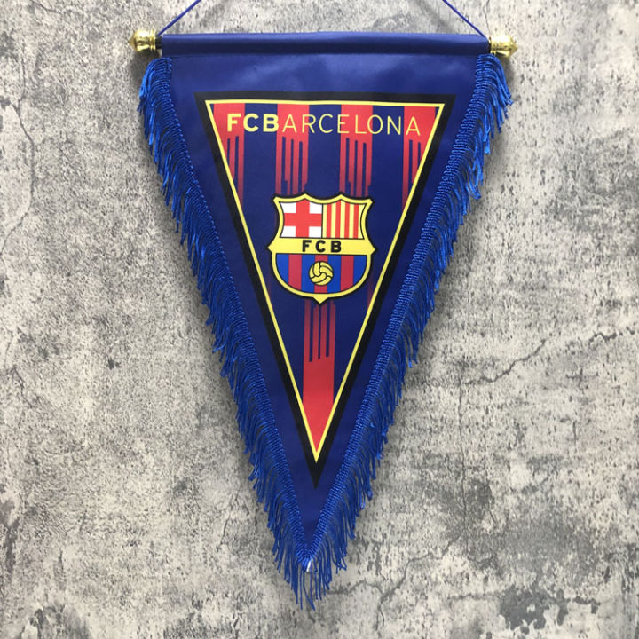 Football%20teams%20exchange%20flags,%20bars%20fly%20flags,%20Real%20Madrid%20Manchester%20United%20Paris%20Barcelona%20Liverpool%20Bayern%20fly%20flags%20and%20pennants.%20-%20Image%202