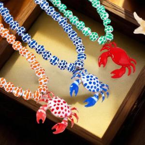 Hmeme สร้อยคอจี้คริลิคสีแดงปูสำหรับผู้หญิงเครื่องประดับสำหรับสระว่ายน้ำสไตล์มหาสมุทรสร้อยคอสไตล์ฮิปฮอปปูเครื่องประดับตกแต่งงานปาร์ตี้