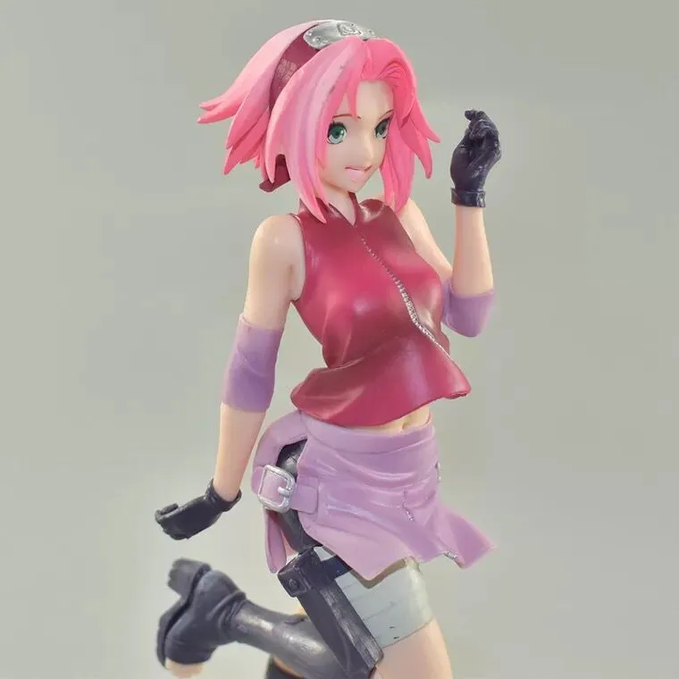 SHF - NarutoP99 ver - Naruto / Sakura – Flash Resin Shop