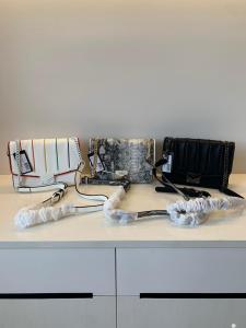 NEW GU3SS 4MEE -SLING BAG FASHION WANITA COCOK SEGALA TEMA