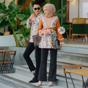 Blus Batik Wanita: Gaya Kerja Modern & Sarimbit Batik