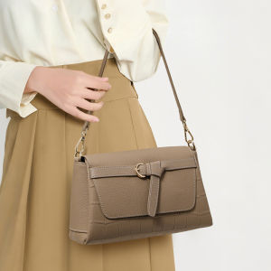 High-end quality armpit bag 2025 new model first-layer cow leather temperament cross-body bag niche genuine leather shoulder