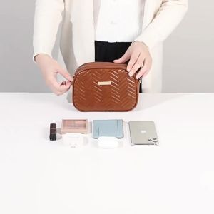 กระเป๋ากล้องหนังน้ำมันสไตล์วินเทจ ปักลาย กระเป๋าสะพายซิปคู่ ฤดูใบไม้ผลิฤดูร้อน รุ่นใหม่เกาหลี กระเป๋าสี่เหลี่ยมอเนกประสงค์