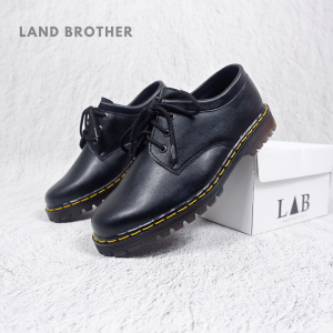 Sepatu Docmart pria sepatu pria formal hitam