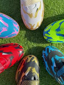 Childrens football shoes for boys with Velcro fasteners specialized for competition and training with long spikes suitable for students for indoor and outdoor use