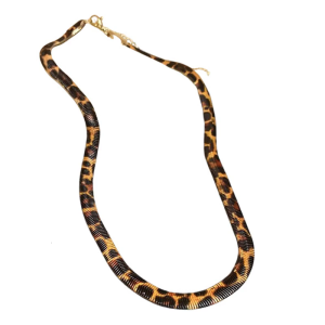 Vòng cổ in da báo thanh lịch Vòng cổ thời trang nữ giới thiệu họa tiết in da báo và bện cho nữ