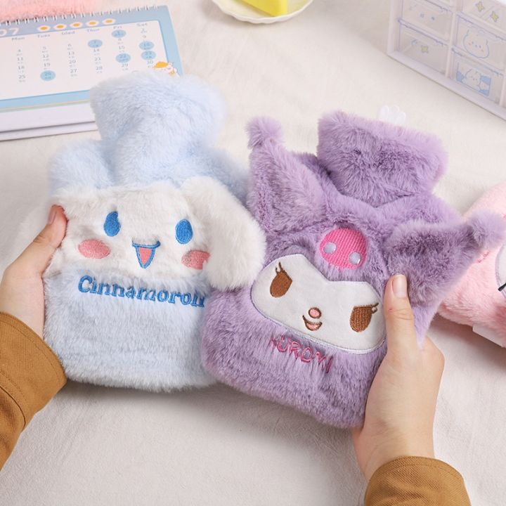 Plush%20Hot%20Water%20Bag%20Cinnamoroll%20Plus%20Velvet%20Thickened%20Explosion-Proof%20Hot%20Water%20Bag%20Large%20Hand%20Warmer%20Cartoon%20Plush%20Hand%20Feet%20Warmer%20Bag%20for%20Period%20Pain%20Relieve%20-%20Image%204