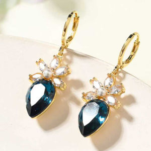 Fashionable Ring Gift 轻奢气质水晶锆石镶钻耳环时尚名媛高级感精致小众设计氛围感耳饰