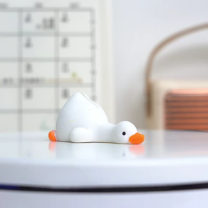 5Pcs Multipurpose Tabletop Name Stand Animal Resin Table Number Stand Memos Note Photo Stand for Desk Decoration