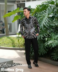 Kebaya Wisuda Modern Terbaru Satu Set Baju Kebaya Lamaran Tunangan Nikahan Pasangan Remaja Termurah Model Tunik Brokat Kebaya Perempuan Kekinian