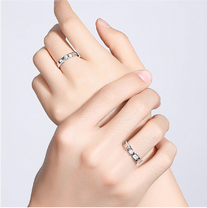 2Pcs/Set Silver Couple Rings Fashion Forever Love Heart Simple Rings for Lovers Wedding Anniversary Gifts