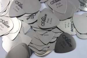 Phím Gảy | Pick Guitar Alice Thép | Móng Gảy Đàn Guitar Alice Thép | Pick Thép | Siêu Cao Cấp (cái)
