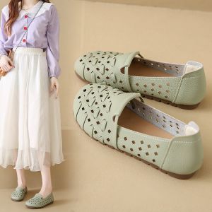 Cave Sandals Womens New Summer Soft Soles Wear A Slip-on Breathable Mom Shoes