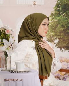 Nadheera Luxury Hijab Square Polos Jilbab Mewah Bahan Voal Luxury Mauve ZH26
