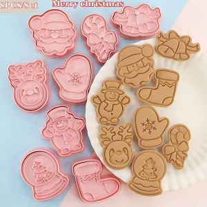 【Familiars】 พร้อมส่ง 8Pcs/Set DIY แม่พิมพ์คุกกี้ การ์ตูนคุ้ สเตอริโอ 3 มิติกดคุ้กกี้เครื่องมืออบ