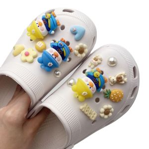 Crocs Charms Shoes DIY 3D Soft Rubber Backpack Small Duck Shoe Flower Fruit Pineapple Shoe Buckle Clogs Chains for Crocs