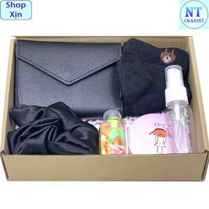 quà tặng nữ Gồm có bóp ví cầm tay cột tóc Scrunchies mặt kính bình chun cột tóc cute tất vớ hình gấu bình xịt móc khóa nt charint