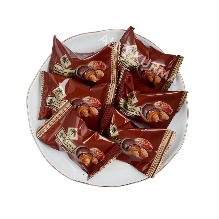 Siafa%20Milk%20Chocolate%20Dates%20with%20Almonds%20In%20Pouch%20100g%20-%20Image%203