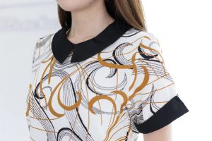 Narinari : MT6823 Notch Sleeve Blouse เสื้อปกบัว