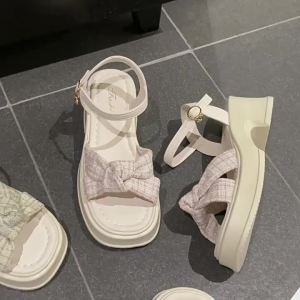 [Free Shipping] WomenS Sandals 2026 Summer New Korean Style Fashionable And Versatile Non-Slip Thick-Soled Height-Increasing Ready To Ship