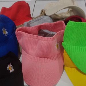 Topi Senam Wanita & Topi Rajut Polos: Model Korea