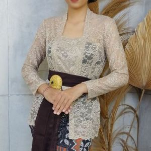 (Kebaya Saja) Atasan Kebaya Bali Jadi Strait Sofia Bahan Brokat Melar Kutubaru Lengan Panjang Kebaya Pengantin Pesta Modern
