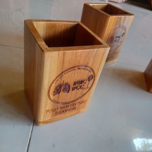 Kotak / Box Serbaguna Bahan Kayu Jati Dengan Finishing Uk 10x10x15cm Custom Grafir