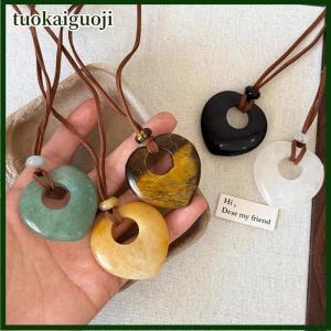 tuokaiguoji Retro Exquisite Hollowed Heart Shaped Pendant Necklace For Women Jewelry Accessries Gifts