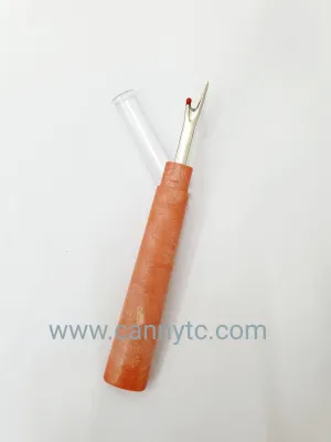 Penetas Benang / Seam Ripper Made in Japan (1 pcs)