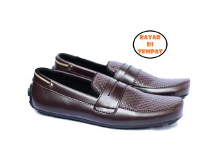 Sepatu Kantor Pria Model Casual Keren 2023 Loafers Slip on Santai
