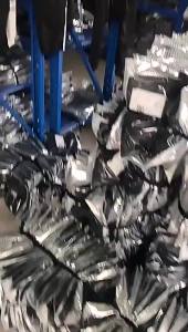 《501》2025 ใหม่ กางเกงขาสั้นผู้ชาย ผ้าเดนิม ฤดูร้อน บาง หลวม สไตล์วินเทจ ยีนส์ห้าส่วน