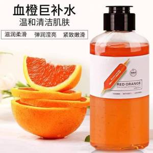 WE 3831 = 网红润肤血橙沐浴露 Internet celebrity moisturizing blood orange shower gel ☞ 300ml