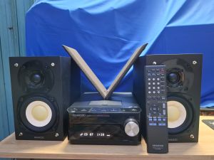 Dàn mini Kenwood K521 hoạt động tốt CD USB Ipod AUDIO IN AUX giải mã quang 24Bit: in/out nguyên zin hàng ship từ nhật.