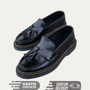 Sepatu Anak Pendek Docmart 3Hole Size 21-35 Harga Murah| Bisa COD | Diskon Murah Sepatu Anak loafer sepatu anak docmart murah sepatu pendek docmart sepatu murah anak bisa COD Sepatu DM Pendek Anak Kasual Termurah dan Discount! SEPATU DM ANAK | SEPATU ANAK