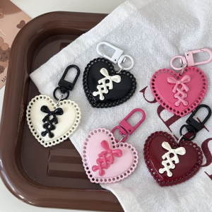 A6277 โบว์ผูกเชือก ห่วงกุญแจ Y2K หัวใจ หลากสี จี้กระเป๋าเป้ หวาน พลาสติก กระเป๋า อุปกรณ์เสริม สาว
