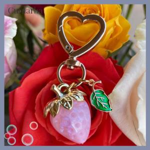 [Cumarba] จี้ห้อยโทรศัพท์สำหรับเป็นของขวัญผู้หญิงพวงกุญแจแฮนด์เมดลายสตรอเบอร์รี่หวานหลากสี