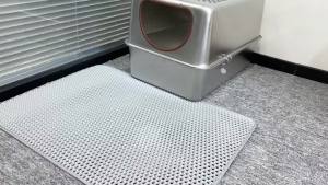 Extra Large Cat Litter Mat 30x22 Inches Honeycomb Double Layer Cat Litter Trapping Mat Non Slip Waterproof Urine Proof Large Litter Mat for Floor Kitten Supplies XL Brown