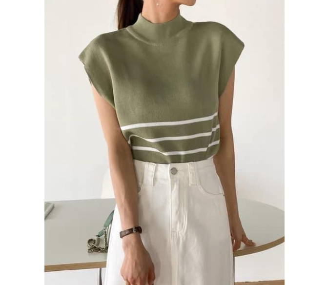 Korean Fashion Turtle Neck Knitted Half Sleeve Casual Striped Tops