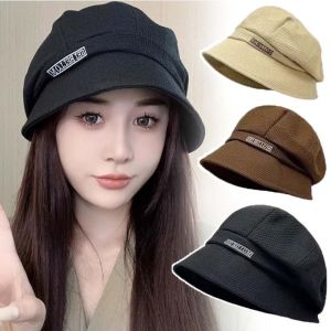 SWEET TIM แบบสบายๆ หมวกกันแดดปีกกว้าง ผ้าสีพื้น ระบายอากาศได้ดี หมวกเป็ด ง่าย ป้องกันลม หมวกชายหาดกลางแจ้ง ฤดูใบไม้ผลิ ฤดูใบไม้ร่วง