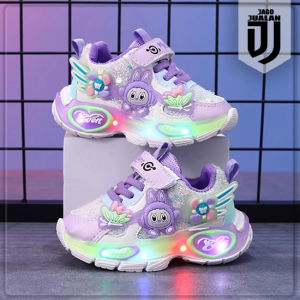 Sepatu Sneakers Lampu LED Anak Usia 1 2 3 4 5 6 Tahun / Sepatu Kets Tali Perekat Anak Perempuan Motif Labubu Kupu Kupu / Sepatu MENYALA Anak Cewek Motif Kartun Cute / Sepatu Anak Casual Wanita Sol Menyala Karakter Lucu / Sepatu Running Anak Fashion Trendy