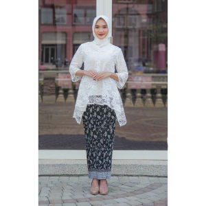 Setelan kebaya rinjani bianca kebaya Bahan Brokat Kebaya modern Kebaya cantik dan modis  Baju outfit brukat pesta kekinian