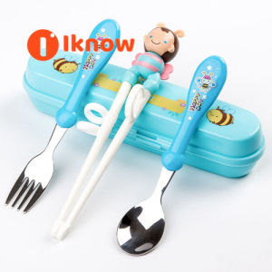 I Know ตะเกียบชุดสำหรับเด็กและผู้เริ่มต้นตะเกียบช้อนส้อมและเคสตะเกียบสำหรับเรียนรู้แบบนำกลับมาใช้ใหม่ได้พร้อมตะเกียบที่ติดได้ช่วยเรียนรู้ตะเกียบที่จับด้านขวาเท่านั้น