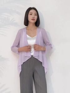 สินค้ายอดนิยมสำหรับผู้หญิง: เสื้อแฟชั่นแขนยาวเรียบง่าย ลำลอง หลวม และอเนกประสงค์ ความสะอาดสูง คลุมคาร์ดิแกน ขนาดเล็กสไตล์ Pepplum #20240599