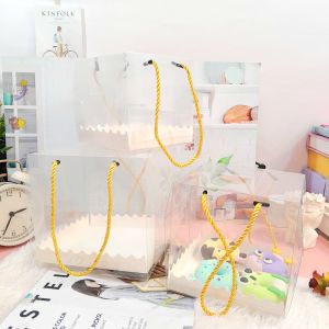 Kotak Box Mika Bertali Emas GRATIS Alas Ukuran Persegi 12x12x12 CM 14x14x14 CM dan 16x16x16 CM Bahan Kualitas Terbaik / Tempat Makanan Mika Bening Ada Tali Pegangan nya Harga Termurah Bisa Grosir dan COD