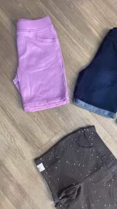 Quần short thun Jumping Beans bé gái