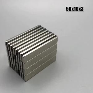 5/20/100/200 ชิ้น แม่เหล็กบล็อกสี่เหลี่ยมขนาด 50x10x3 มม. สำหรับครัว สำนักงาน โรงรถ เครื่องมือ ไวท์บอร์ด ตู้เย็น อุปกรณ์เสริมขนาด 50*10*3 มม.