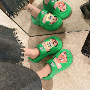 LKfashion มาแรง2024 รองเท้าเเตะผู้หญิง พื้นนิ่มทรงสวย ดูมีมิติ การ์ตูนที่ติดไปสุด Cute เก็บรายละเอียดดีเทลดูดี สินค้าดีๆเเบบนี้ห้ามพลาดเลย ไปลองกันเลยย