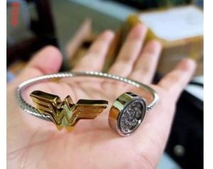 Gelang Kesehatan Wonder Woman di Lapisi Emas 18k 100% Original