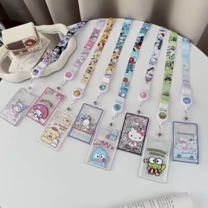 Pemegang Kad Sanrio Kartun Comel Lanyard Pelajar Sekolah Kad Nama Lutsinar Boleh Tarik Lelaki Perempuan Transparent Retractable Sanrio Card Holder Cover Student School Card Name Tags 透明伸缩Sanrio卡套滑盖学生校卡饭卡包透明跨境现货男女卡通糖果 H021