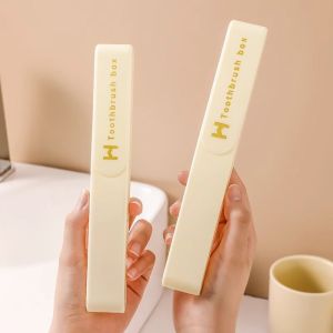Plastic Toothbrush Storage Box Portable Travel Toothbrush Cover in Beige Green and Olive with Toothbrush Display